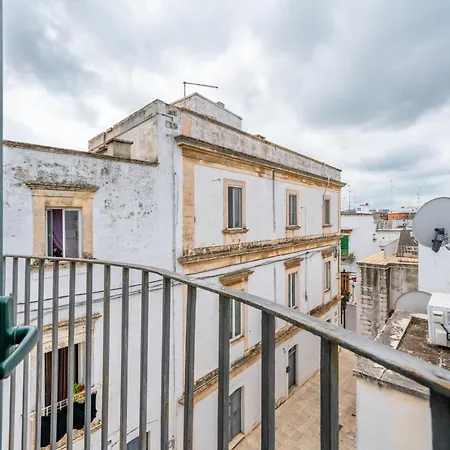 Al Fico D'itria By Typney Martina Franca